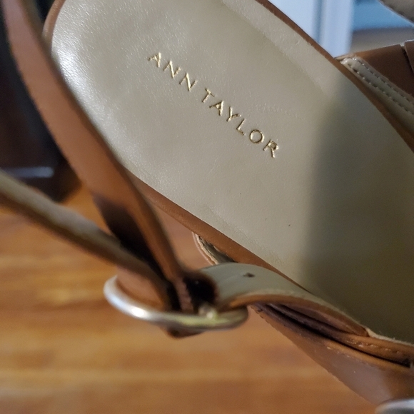 Ann Taylor Cognac in Color Leather Double Strap Buckle Close Block Sanda… - Picture 13 of 13
